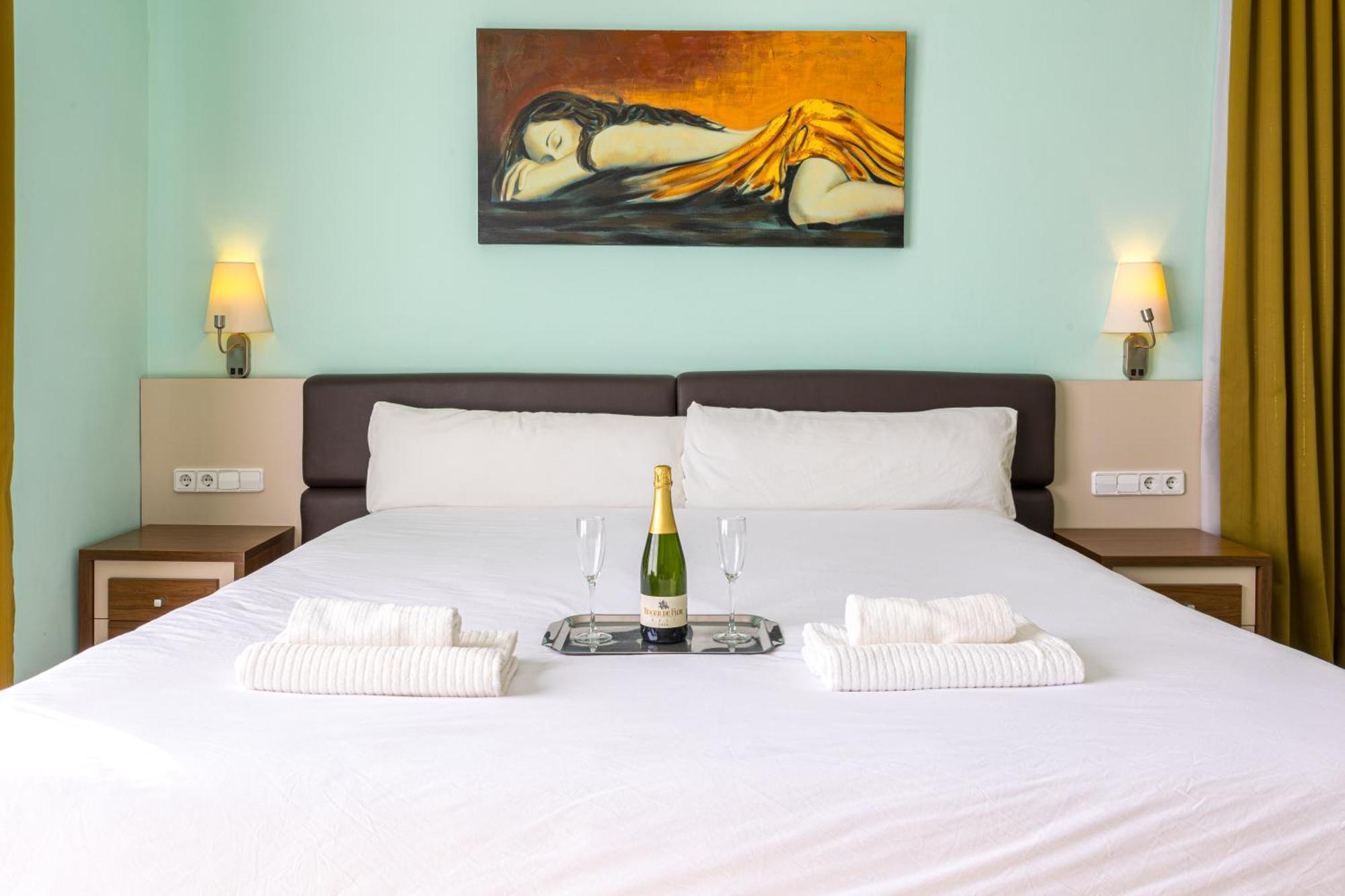Hotel Llar De Capitans Masnou Luaran gambar